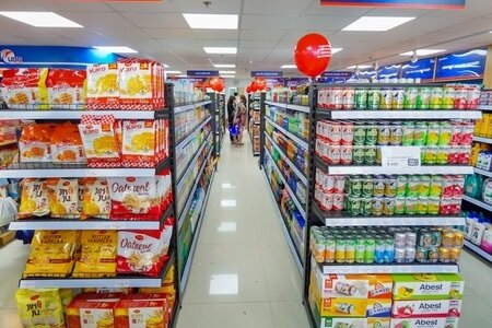 Hàng hết hạn sử dụng, kém chất lượng tại các siêu thị lớn: Đánh cắp niềm tin của khách hàng