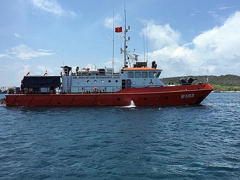 Thêm 5 thuyền viên trên tàu cá Bình Thuận bị nạn được cứu sống sau 12 trôi dạt trên biển
