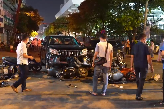Lái xe Santafe gây tai nạn liên hoàn ở Hà Nội âm tính ma túy, không vi phạm nồng độ cồn