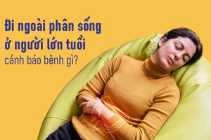 Đi ngoài phân sống ở người lớn tuổi cảnh báo bệnh gì?