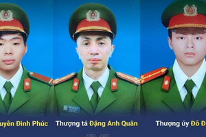 Truy tặng bằng khen cho 3 cán bộ, chiến sĩ hy sinh khi đang làm nhiệm vụ chữa cháy