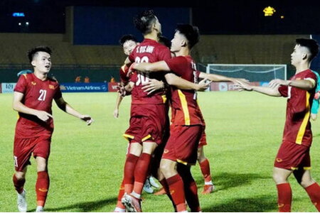 U19 Việt Nam vào chung kết sau chiến thắng tối thiểu trước U19 Thái Lan