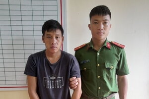 Tạm giữ hình sự chú họ nung nóng sắt rồi dí vào người 2 cháu