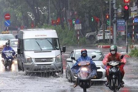 Bão số 3 cách Quảng Ninh 230 km, miền Bắc hứng đợt mưa lớn 