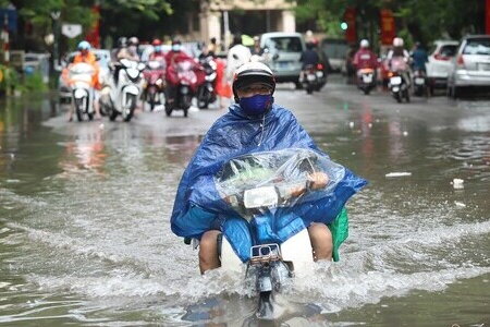 Công ty Thoát nước Hà Nội nói gì trước đề nghị tặng huân chương lao động?