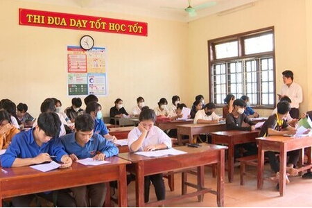 Đắk Lắk: Xử lý nghiêm những trường học tự ý thu thêm các khoản trái quy định