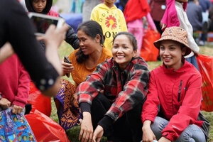 Bị nói 'giản dị chỉ là giả tạo', H'Hen Niê nói gì?