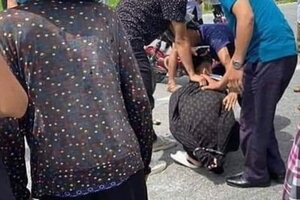 Nam sinh lớp 11 ở Hải Phòng bị đâm tử vong trên đường đi học về