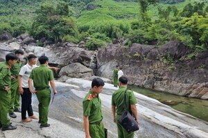 Rủ nhau đi tắm suối sau lễ khai giảng, 2 học sinh tử vong thương tâm