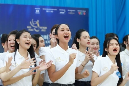 BTC Miss Peace Vietnam 2022 phản ứng thế nào khi bất ngờ bị phạt 55 triệu?