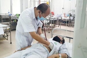 Bộ Y tế yêu cầu khẩn tìm nguồn thuốc điều trị sốc sốt xuất huyết