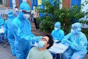 Bộ Y tế hướng dẫn thanh toán chi phí xét nghiệm Covid-19 bằng PCR