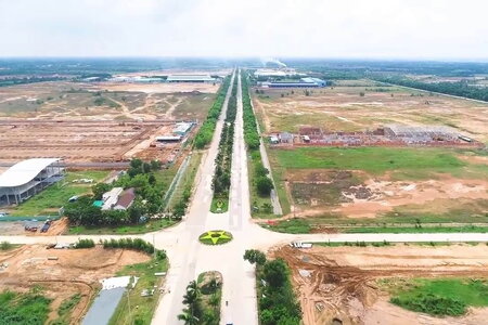 Vợ chồng Bí thư Huyện ủy Long Thành có 30 thửa đất, diện tích 92.765 m2