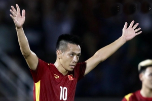 Phóng viên Nhật Bản nhận định về cơ hội dự AFF Cup của Văn Quyết