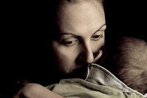 Nghi án mẹ trầm cảm sau sinh sát hại 2 con ruột rồi tự tử