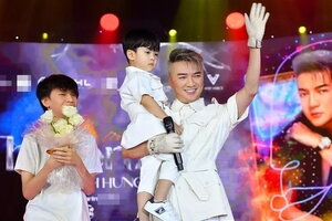 Đàm Vĩnh Hưng bất ngờ công khai con trai ruột giấu kín nhiều năm