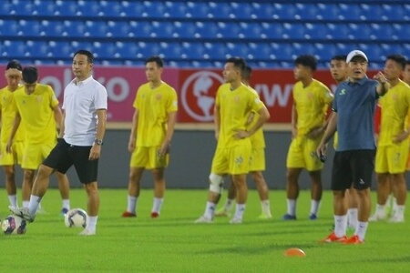 Nam Định FC mất hai trụ cột ở vòng 18 V-League