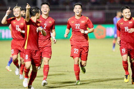 Tuyển Việt Nam tiếp tục bỏ xa Thái Lan trên bảng xếp hạng FIFA tháng 10