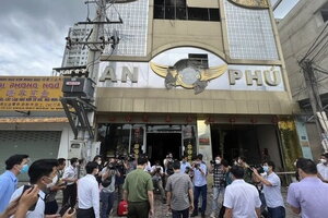 Các nạn nhân bị thương nặng trong vụ cháy quán karaoke ở Bình Dương hiện ra sao?