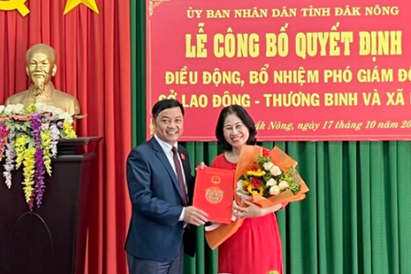 Phó Giám đốc Sở xin thôi việc ngay tại lễ công bố quyết định bổ nhiệm