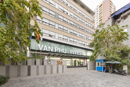 Văn Phú Invest: ‘Sống’ nhờ tiền vay, mắc kẹt nghìn tỷ đồng vì dự án BT