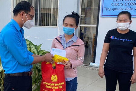 Lao động có hoàn cảnh khó khăn được nhận bao nhiêu tiền hỗ trợ Tết Nguyên đán 2023?