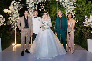 Dàn sao hùng hậu dự lễ cưới 'phù thủy phối nhạc' Masew