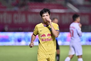 Công Phượng vắng mặt ở trận gặp Hà Tĩnh vòng 24 V.League?