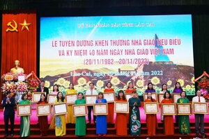 Tuyên dương, khen thưởng 550 nhà giáo tiêu biểu ở Lào Cai