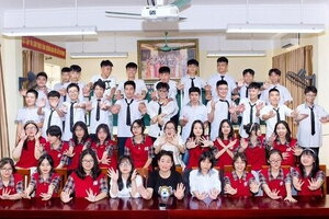 Lan tỏa nghị lực 'thép' của học trò nghèo mắc ung thư