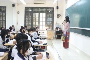 Học sinh 'hóa thân' thành thầy cô để hiểu hơn về nghề giáo