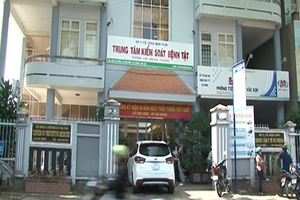 CDC Kon Tum chi tiền hỗ trợ nam viên chức, người lao động nhân ngày Quốc tế Nam giới