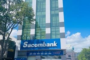 Phó phòng giao dịch và 3 nhân viên Sacombank Cam Ranh bị khởi tố