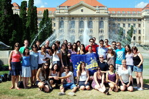 Hungary dành 200 suất học bổng cho sinh viên Việt Nam mỗi năm