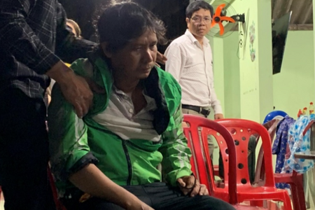 Phú Yên: Chồng gào khóc bên thi thể vợ và 2 con bị xe tải lùi cán chết