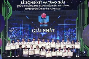 106 đề tài xuất sắc được trao giải tại cuộc thi sáng tạo thanh thiếu niên, nhi đồng toàn quốc lần thứ 18