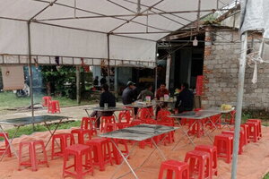 Hai bác cháu tử vong trước sân nhà, thi thể có nhiều vết thương nghi bị đâm