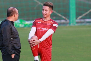 Hồng Duy mong muốn gắn bó lâu dài với đội tuyển Việt Nam