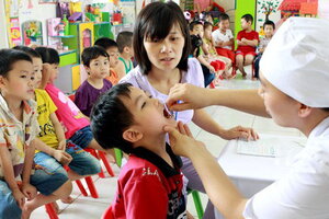 TP.HCM triển khai chiến dịch cho trẻ uống vitamin A  từ 19/12 đến 30/12.