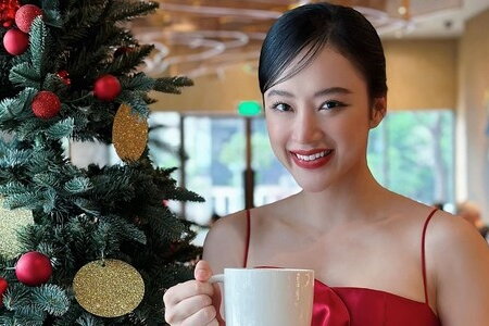 Angela Phương Trinh tuyên bố trở lại showbiz sau 5 năm tạm ngừng hoạt động
