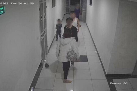 Điều tra vụ bé trai 9 tuổi bị nam thanh niên đánh ở chung cư tại Hà Nội