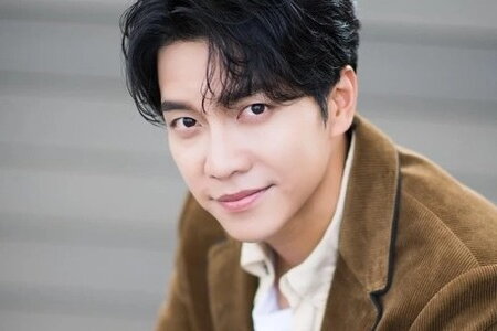 Cuối cùng, công ty quản lý đã chịu trả gần 100 tỷ đồng quỵt lương cho Lee Seung Gi