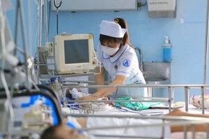 Bé trai 8 tuổi hôn mê sâu, nguy kịch do mắc cúm B biến chứng nặng