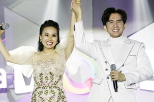 Đan Trường và Cẩm Ly nhận giải thành tựu của Làn Sóng Xanh sau hàng chục năm cống hiến cho nghệ thuật