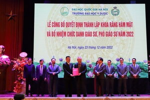 Trường Đại học Y Dược thành lập khoa Răng Hàm Mặt, bổ nhiệm chức danh giáo sư, phó giáo sư năm 2022