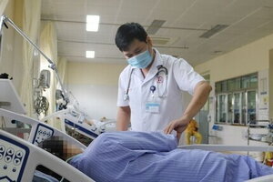 Người đàn ông hôn mê sâu sau 1 tuần ho, sốt nhưng không đi khám