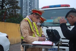 Hơn 1.200 tài xế vi phạm nồng độ cồn trong ngày đầu nghỉ Tết Dương lịch