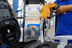 Đề xuất giảm thời gian điều hành giá xăng dầu từ 10 ngày xuống 7 ngày