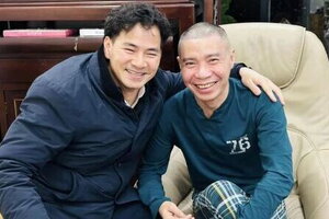 'Nam Tào' Xuân Bắc đến chúc Tết 'cô Đẩu' Công Lý vào nửa đêm