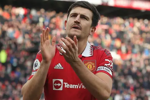 Man United mất Casemiro, Maguire đón tin vui